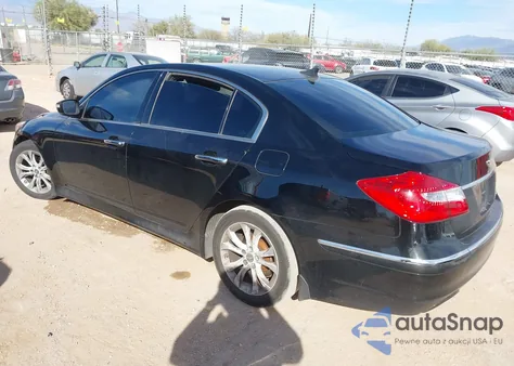 2013 Hyundai Genesis 3.8 from USA, damaged, VIN KMHGC4DD4DU228586